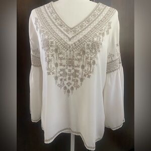 Embroidered Women's Top with Intricate Tan Embroidery. Size S. NWOT.